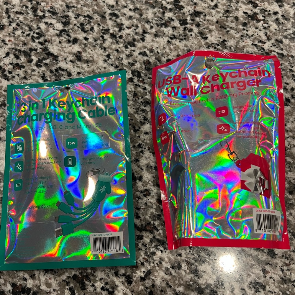 USB-A Keychain Charger Set - Picture 2 of 2
